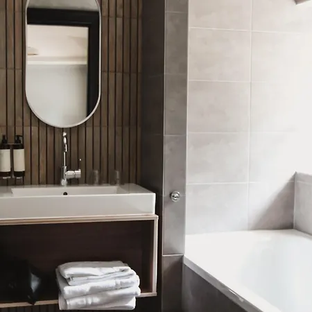 Hotel Zoomers Aan Het Bos 4*