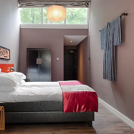 Zoomers Aan Het Bos 4*