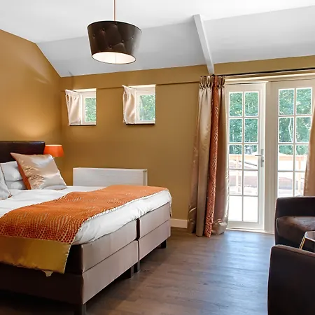 Szálloda Zoomers Aan Het Bos 4*