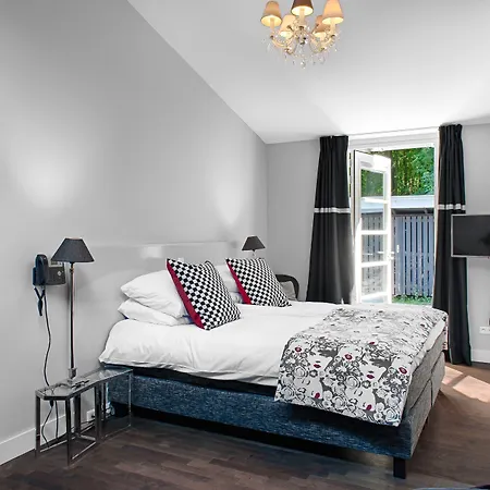 Zoomers Aan Het Bos 4*