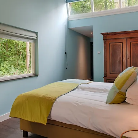 호텔 Zoomers Aan Het Bos 4*