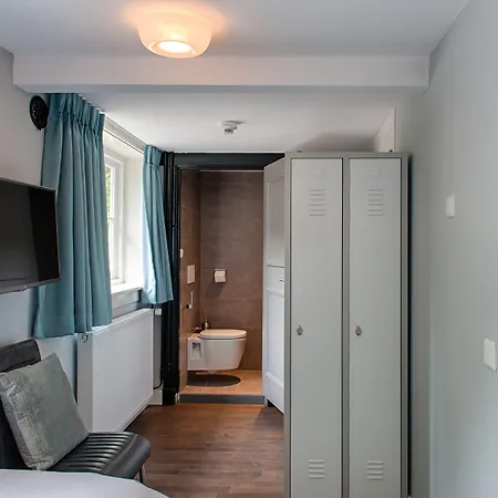 Zoomers Aan Het Bos 호텔 4*