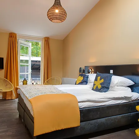 호텔 Zoomers Aan Het Bos 카스트리컴